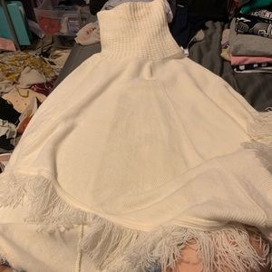 White pullover sweater